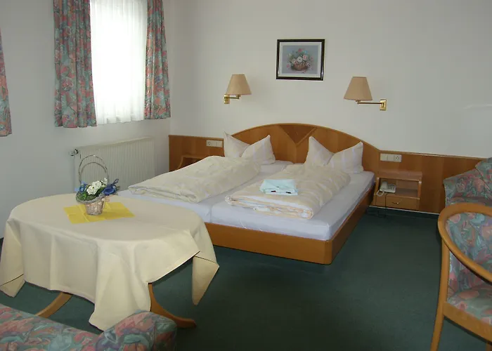 Garni Adler Post Hotel 3*